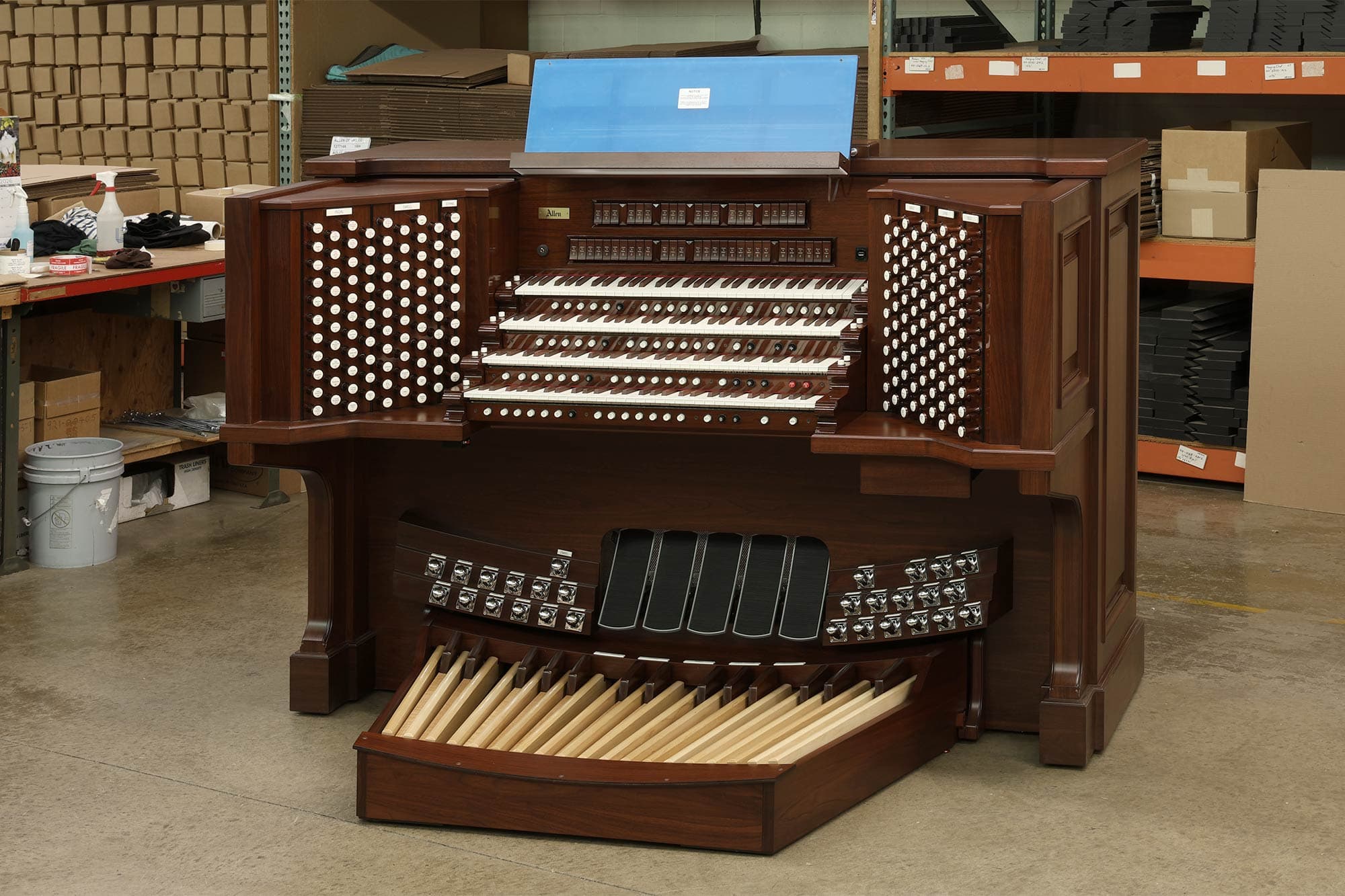 Orgue de la semaine — Allen 4 claviers sur mesure avec tuyaux pour Williamsport, Pennsylvania