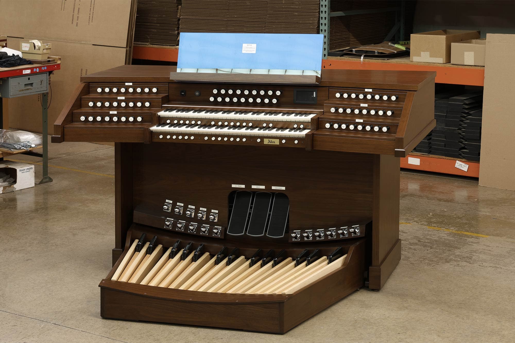 Orgue de la semaine — Allen 2 claviers sur mesure pour Seven Valleys, Pennsylvania