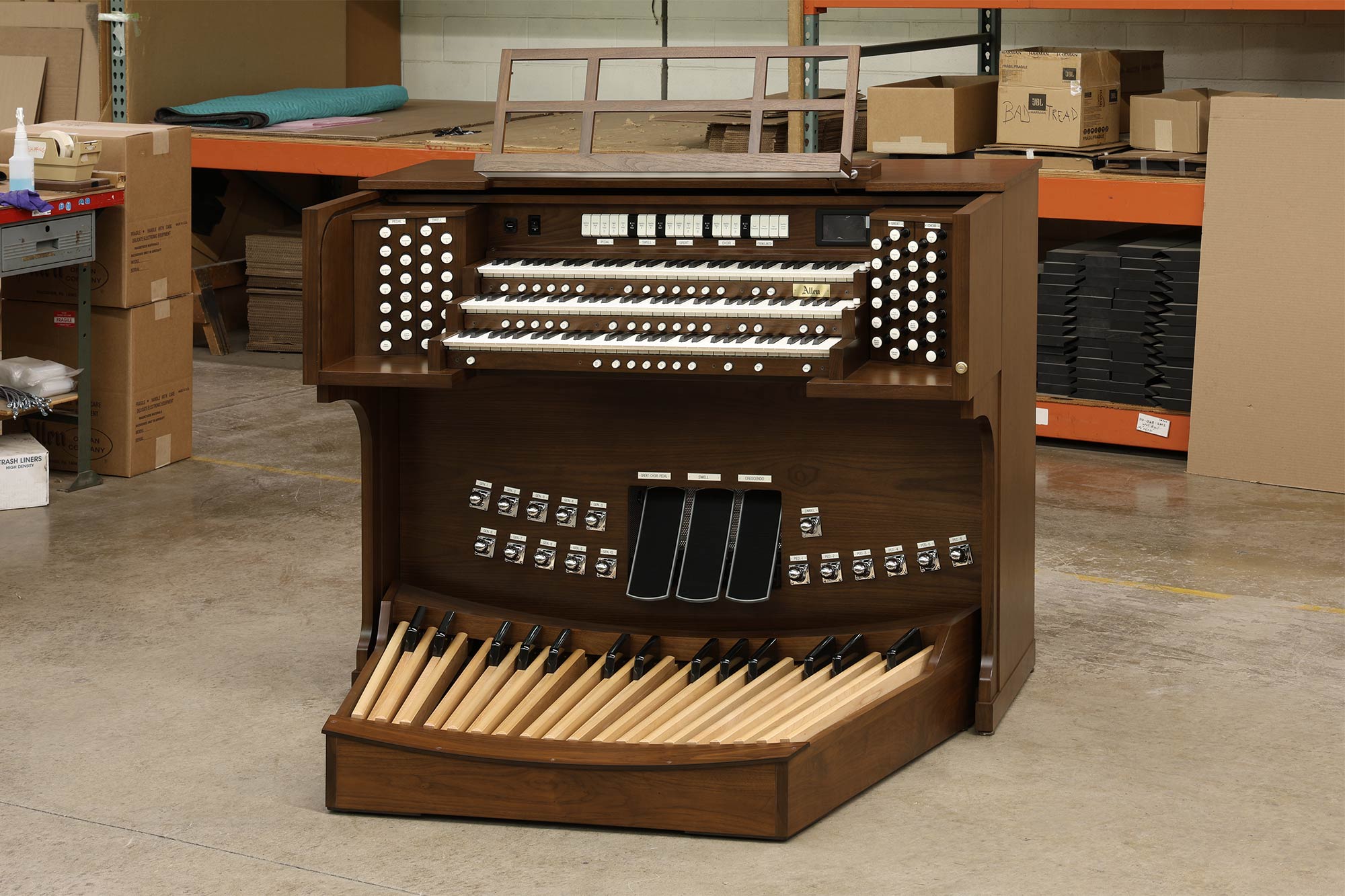 Orgue Allen Bancroft vue 1